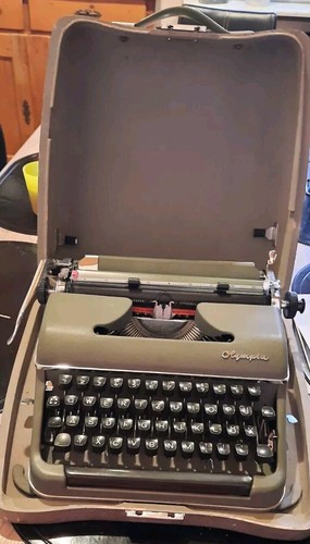 Schreibmaschine antik - schreibmaschine,
