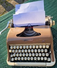 Koffer Reiseschreibmaschine