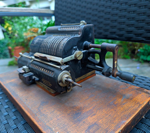 Vintage triumphator - vintage,