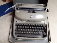 Alpina Schreibmaschine Retro
