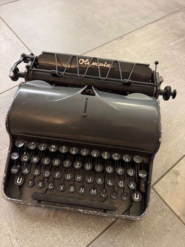 Olympia robust schreibmaschine - olympia,