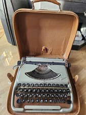 Schreibmaschine GROMA Kolibri