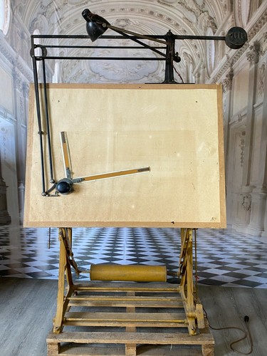 Zeichen maschine zeichentafel - zeichen,