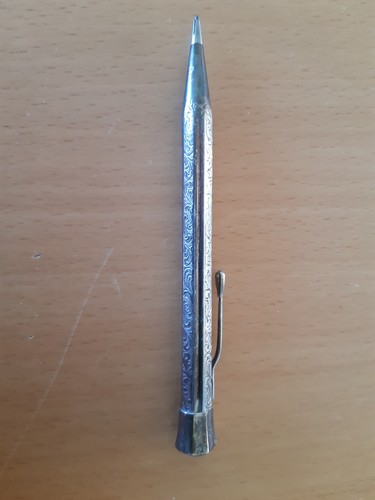 Jugendstil bleistift zwischen - jugendstil,