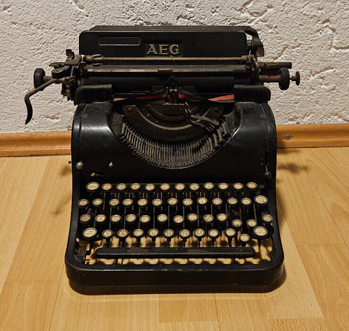 Alte aeg schreibmaschine - alte,